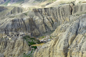 Lire la suite à propos de l’article Tour des ANNAPURNAS par Naar-Phu (5320m) et Thorong-La (5416m) jusqu’à JOMOSOM en 16 jours
